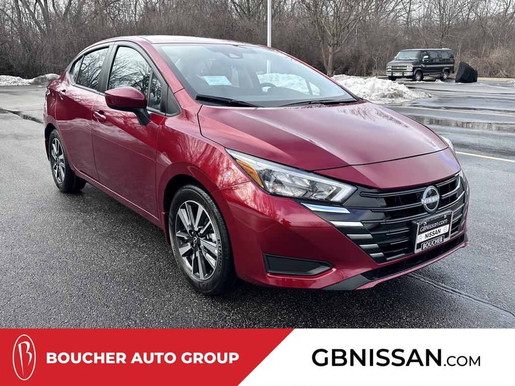 2025 Nissan Versa SV's photo