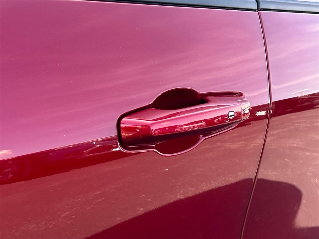 2026 GMC ACADIA - Image 12