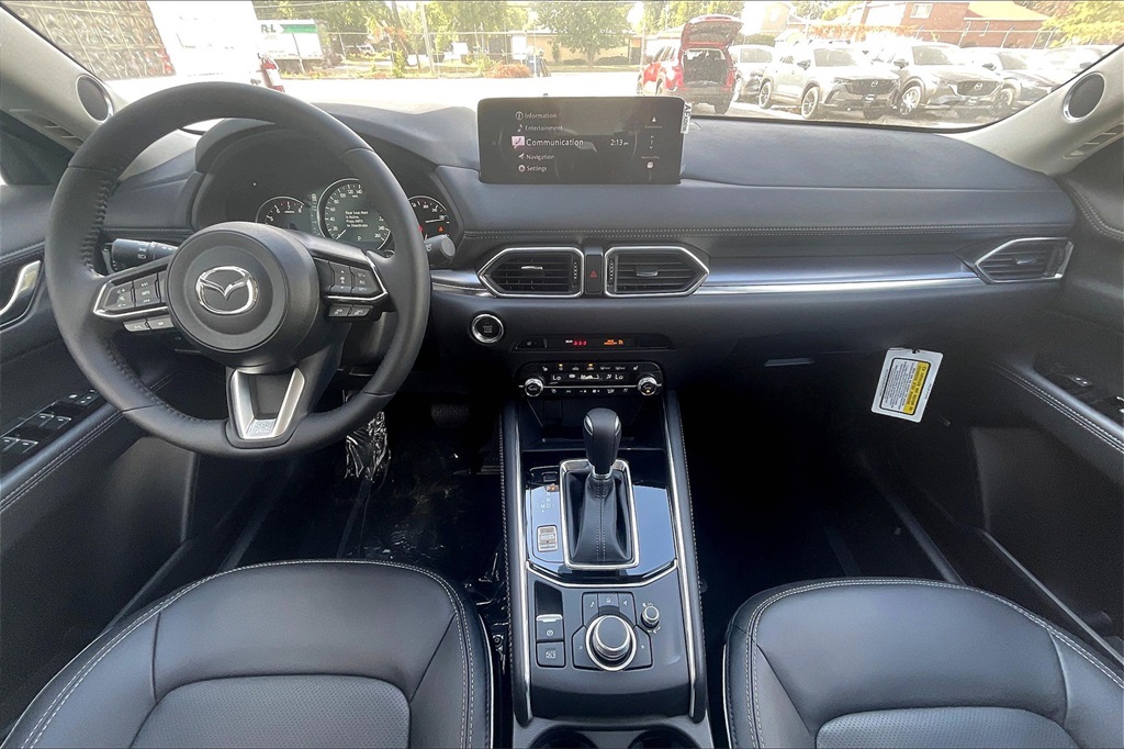 2025 MAZDA CX-5 - Image 4