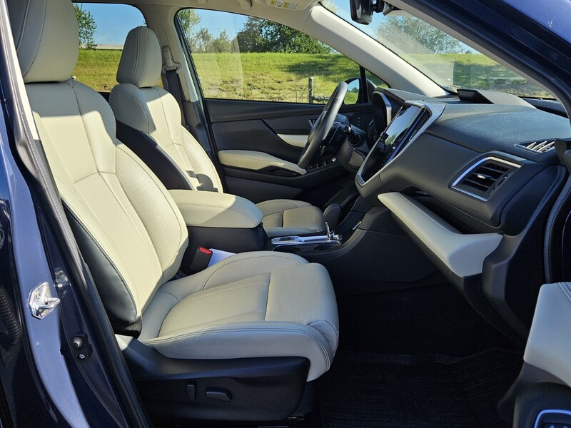 2023 Subaru Ascent Limited photo 16
