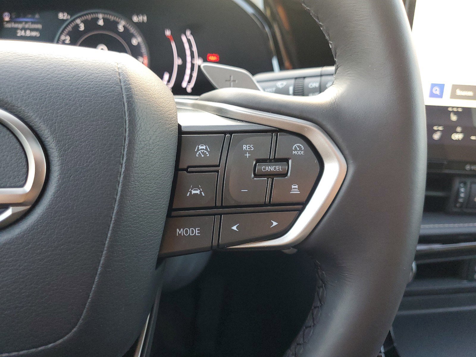 2024 Lexus NX 250 photo 24