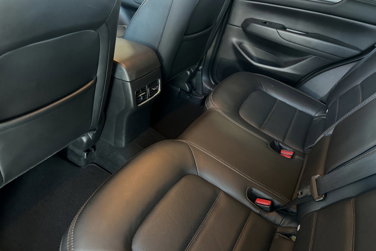 2023 Mazda CX-5 2.5 S Preferred photo 8