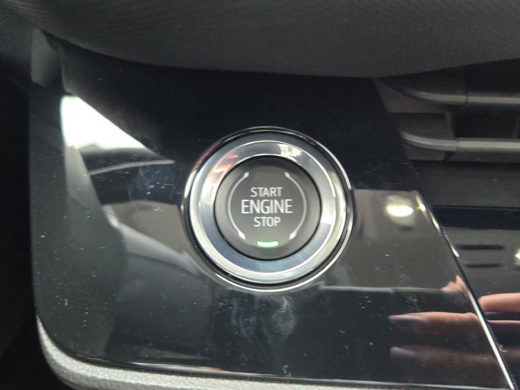 2025 Buick Envision Preferred photo 24