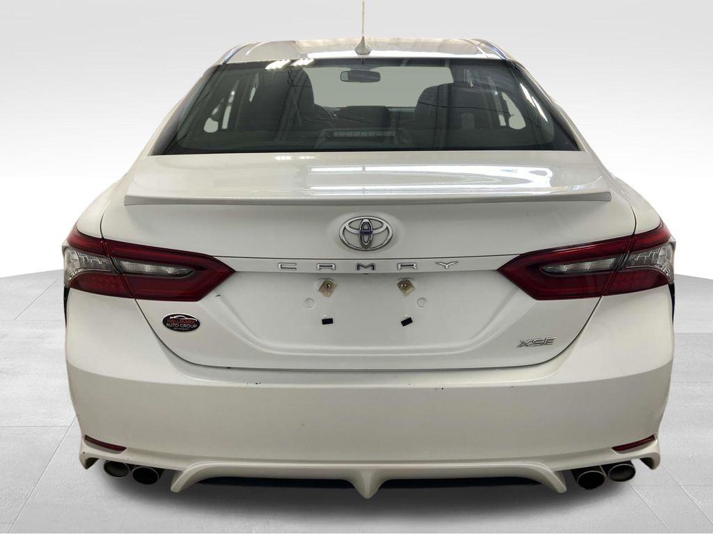 2023 Toyota Camry XSE photo 3
