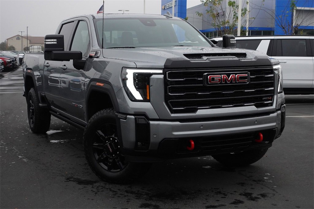 2026 GMC Sierra 2500HD AT4's photo