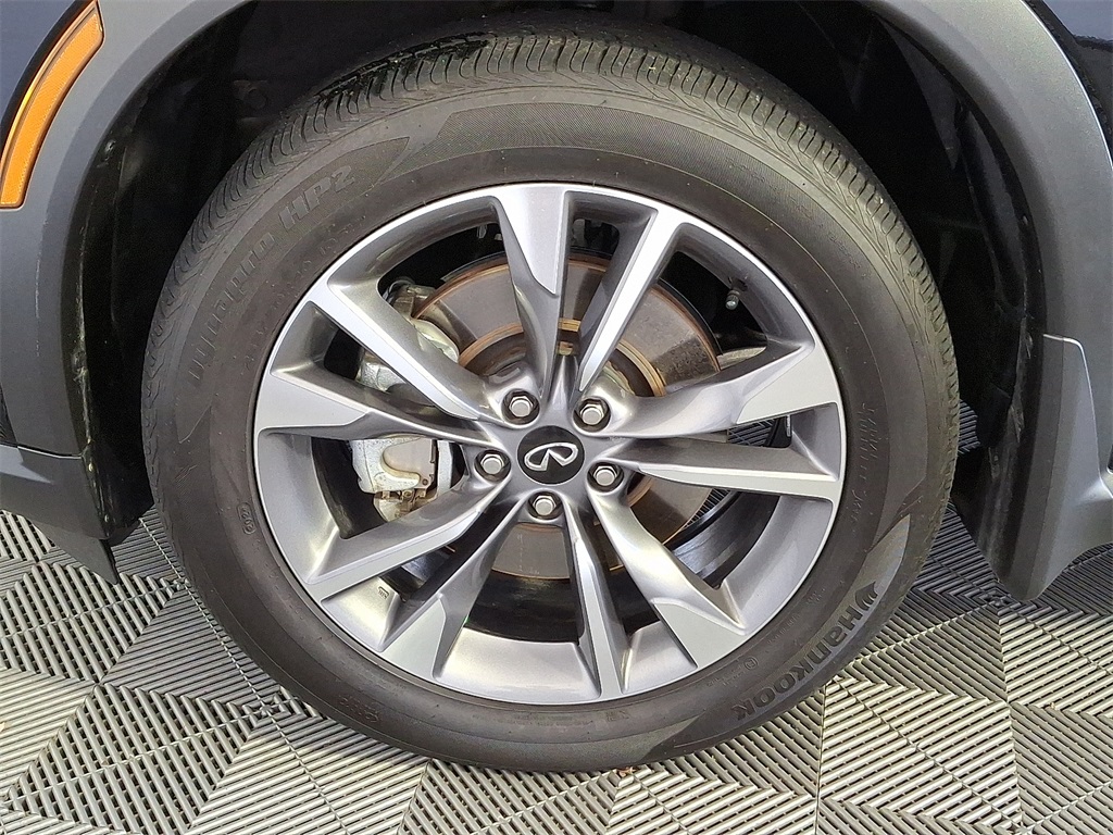 2025 Infiniti QX60 Luxe photo 8
