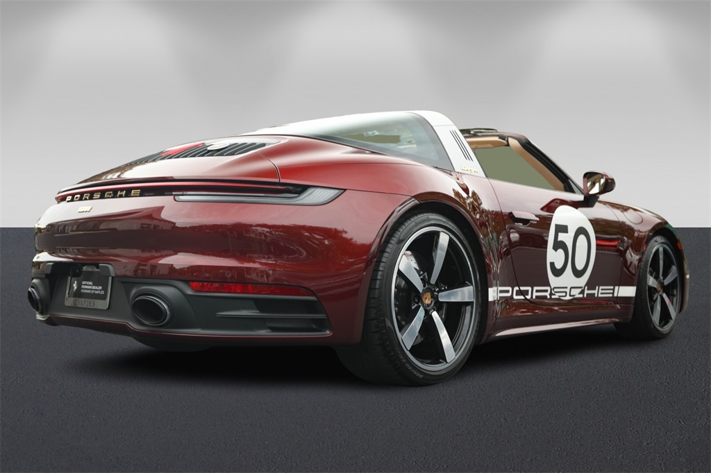 2021 Porsche 911 Targa 4S photo 3