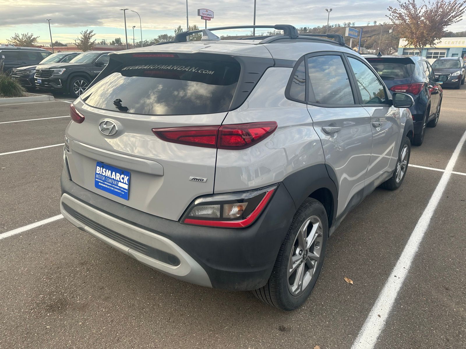 2023 Hyundai Kona SEL photo 4
