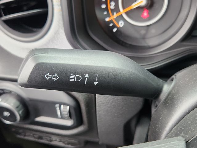 2025 Jeep Wrangler Sport photo 28
