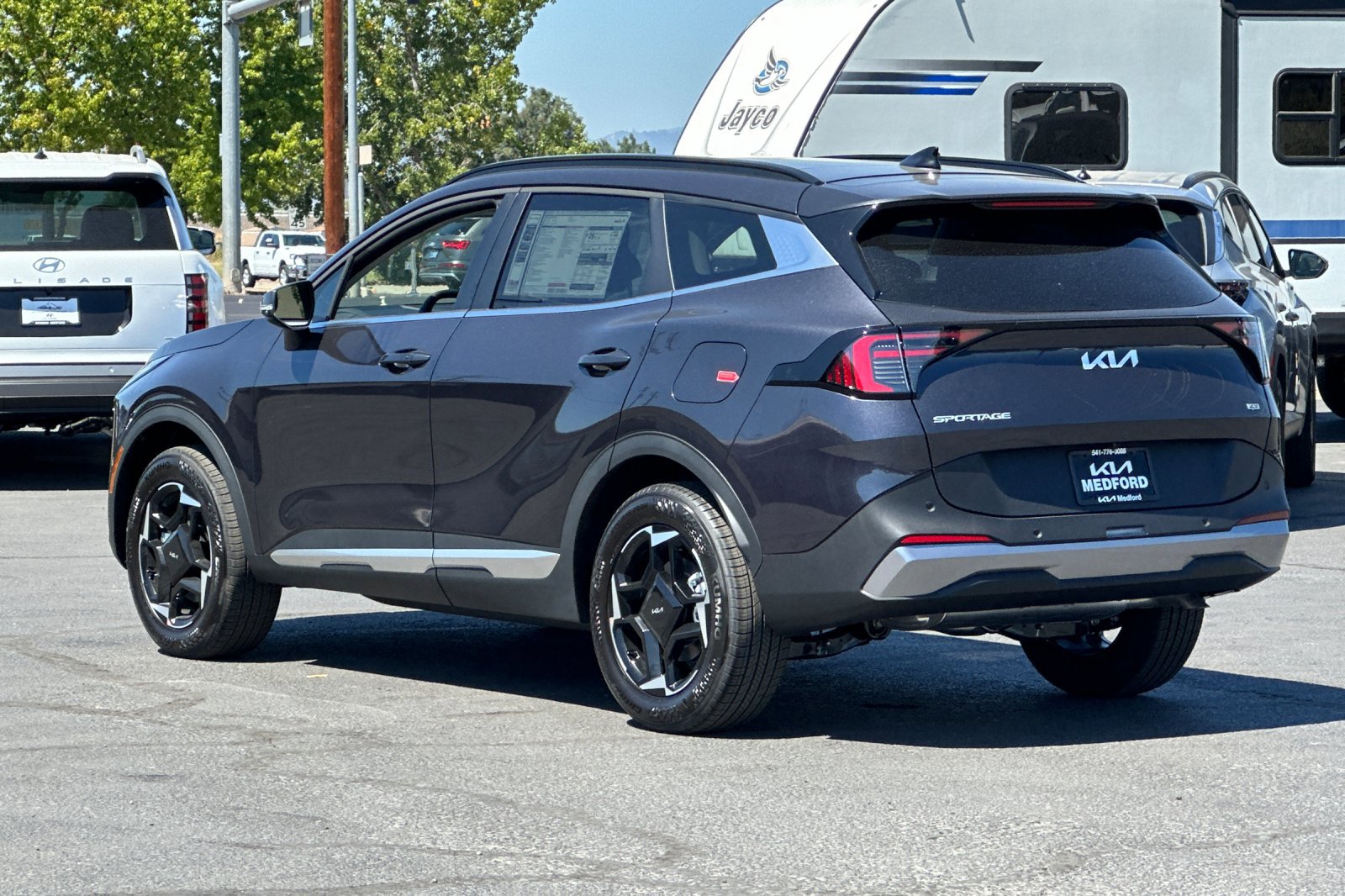 2026 Kia Sportage EX photo 3