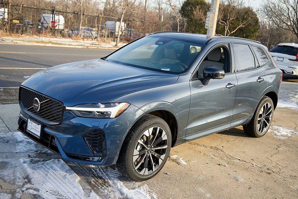 2026 VOLVO XC60 - Image 5