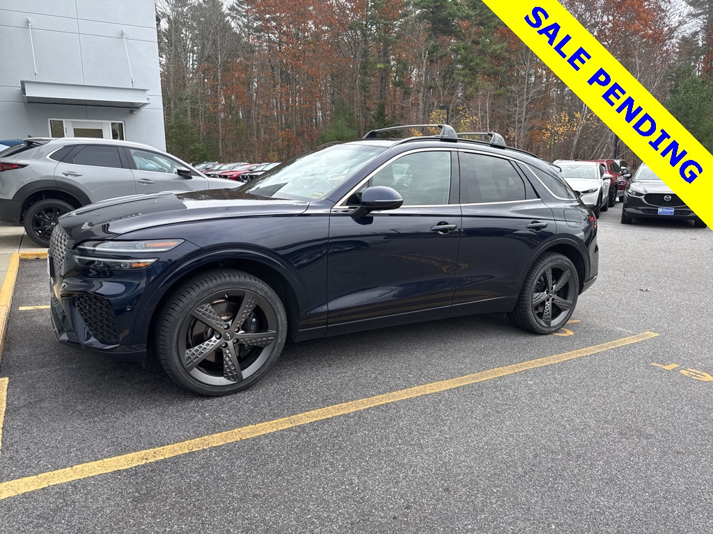 2023 GENESIS GV70 Standard's photo