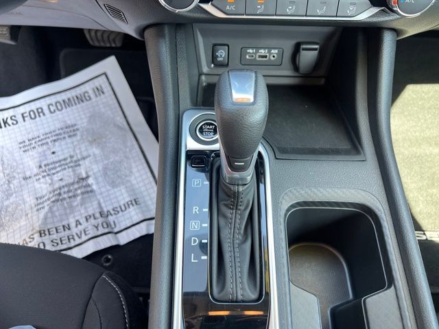 2024 Nissan Sentra SV photo 19