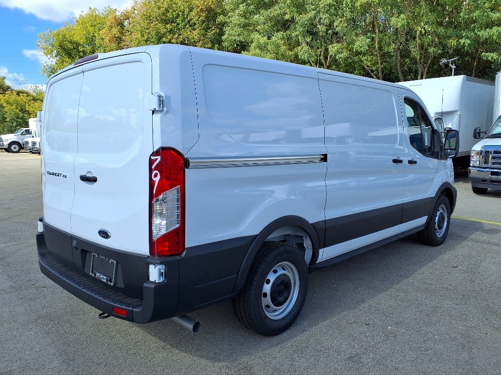 2025 Ford Transit Cargo Van photo 3
