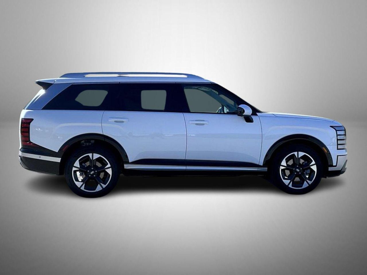 2026 Hyundai Palisade Limited photo 4