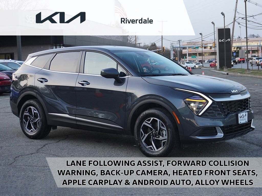 2025 Kia Sportage LX's photo