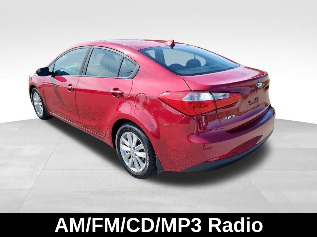 2016 Kia Forte LX photo 3