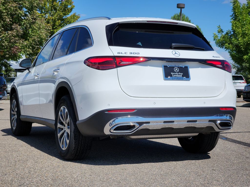 2026 Mercedes Benz GLC 300 4MATIC photo 5