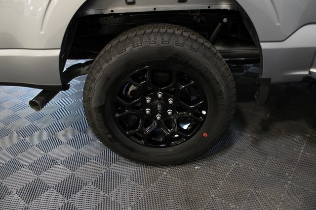 2025 Ford F-150 XLT photo 24
