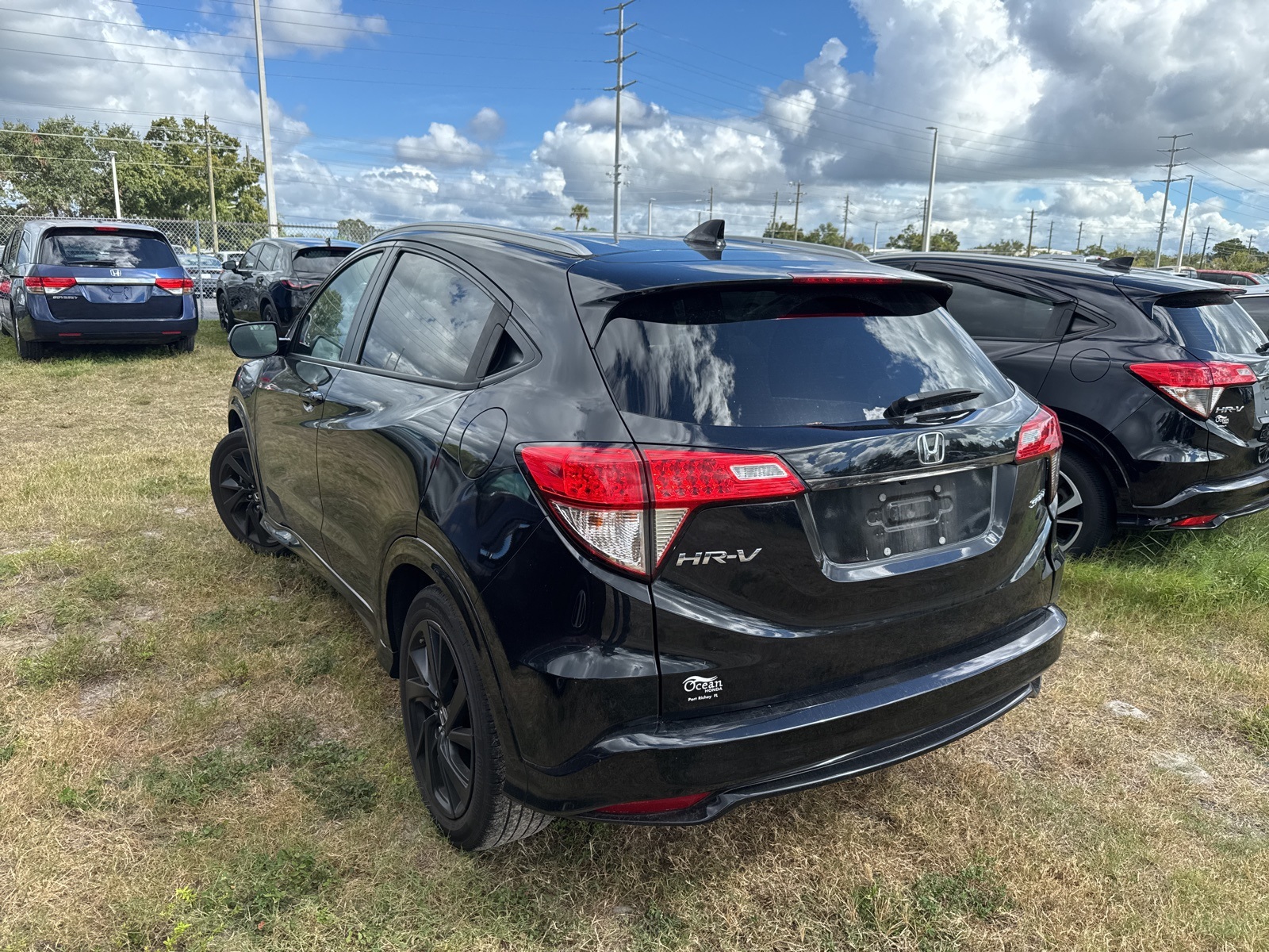 2021 Honda HR-V Sport photo 3