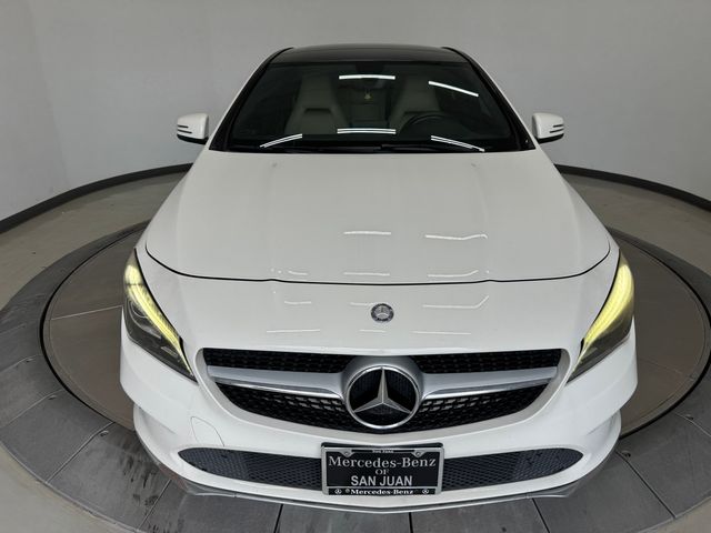 2017 Mercedes Benz CLA 250 photo 12