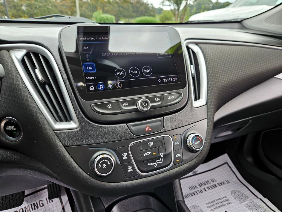 2019 Chevrolet Malibu LS photo 19