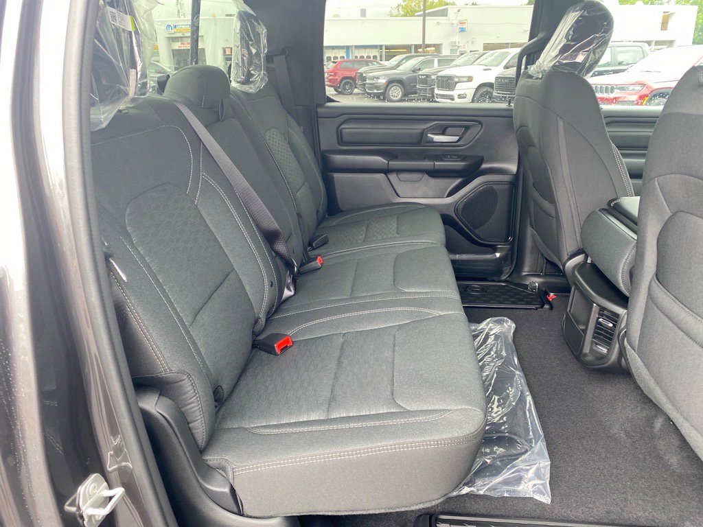 2025 Ram 1500 Tradesman photo 12