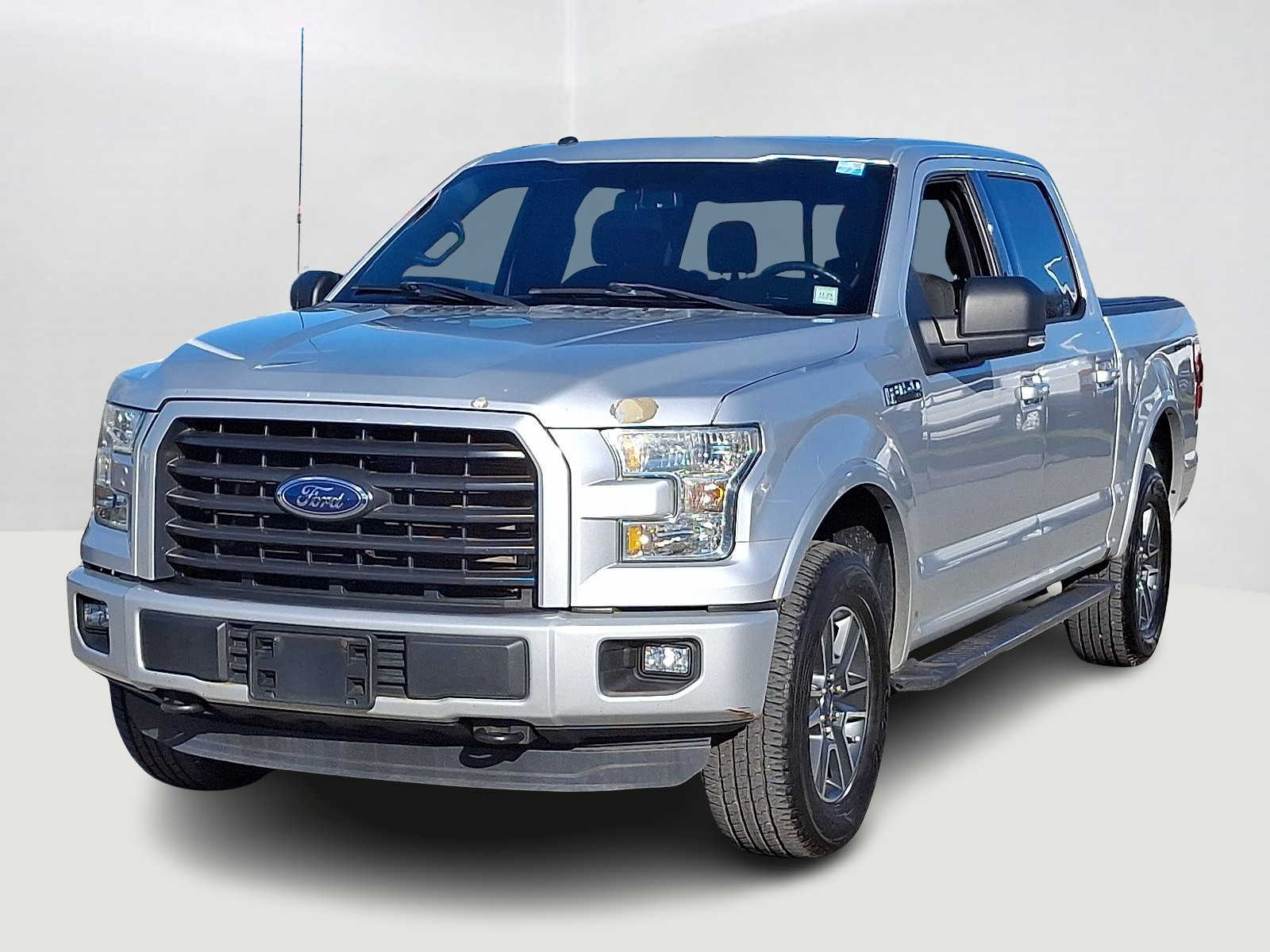 2016 Ford F-150 XLT's photo