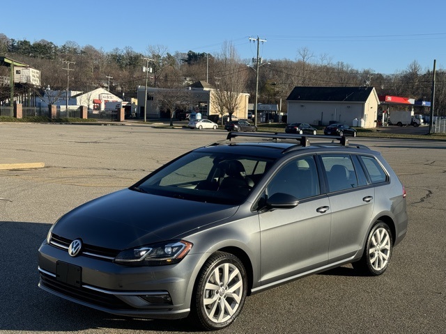 2019 Volkswagen Golf SportWagen SE