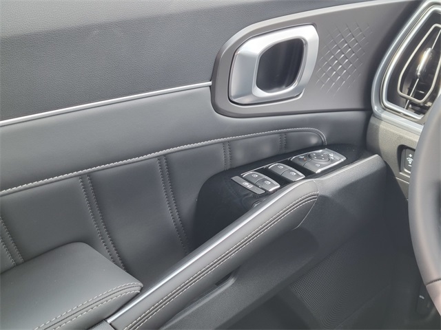 2025 Kia Sorento SX photo 27
