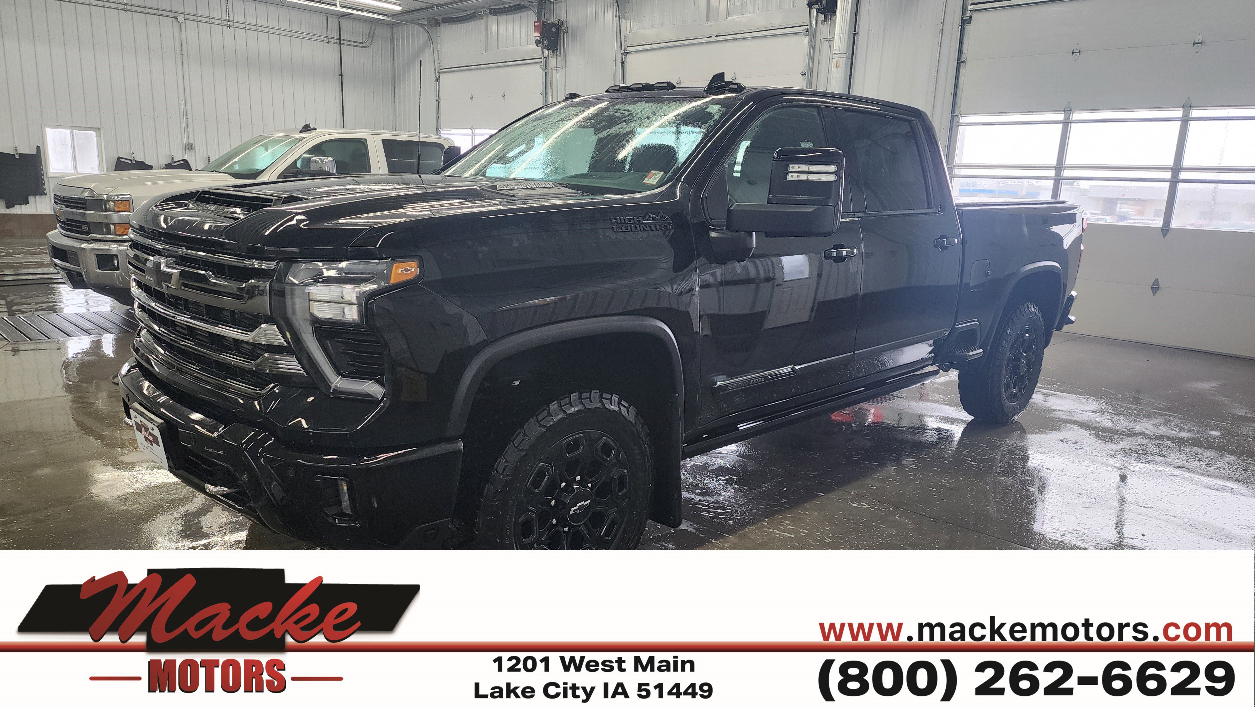 Used 2024 Black Chevrolet High Country image 1