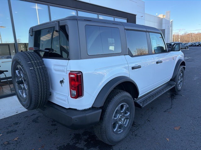 2025 Ford Bronco Big Bend photo 3