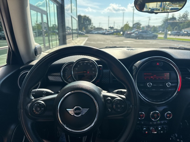 2015 Mini Cooper Hardtop Base photo 14