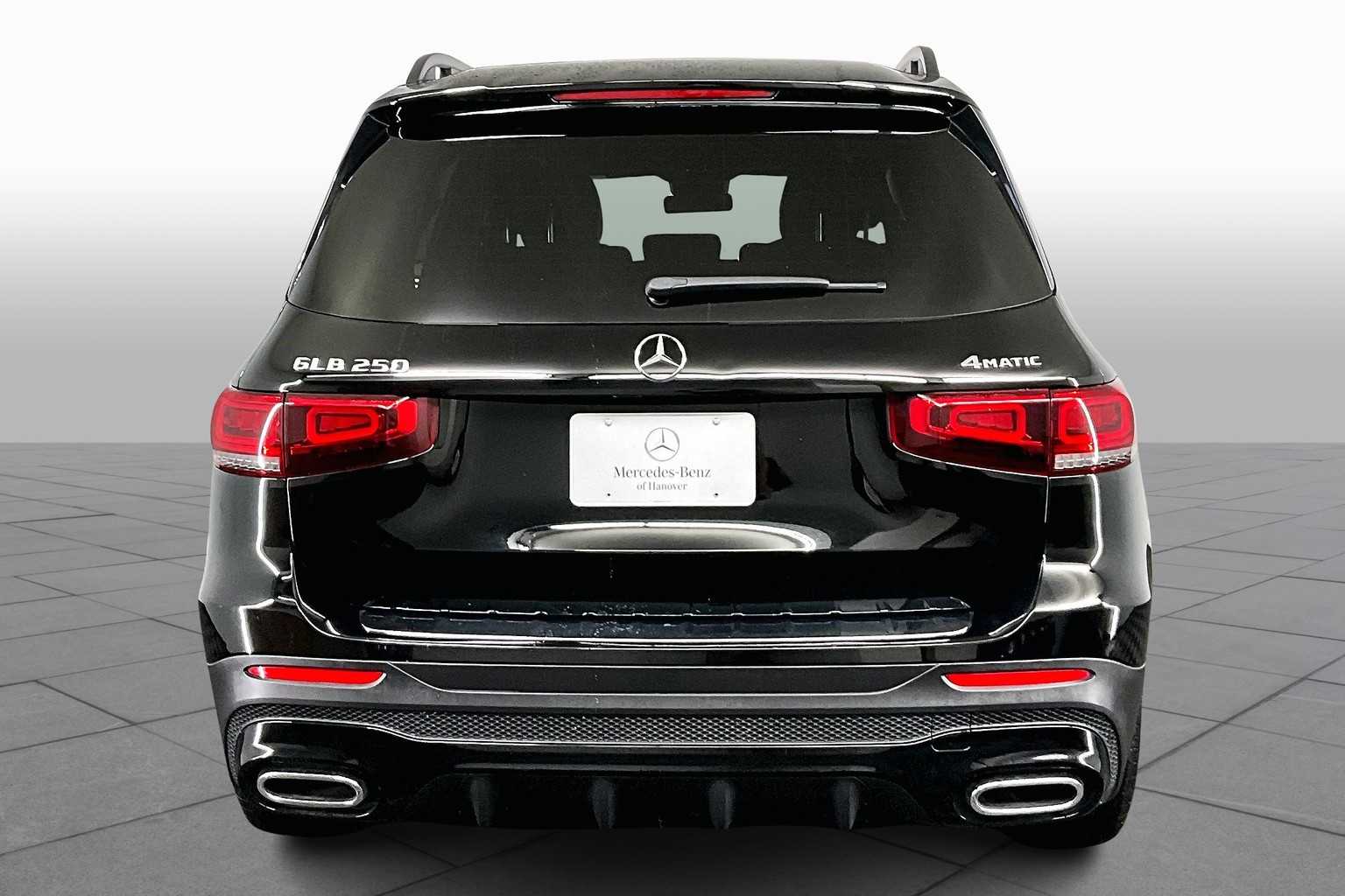 2021 Mercedes Benz GLB 250 4MATIC photo 4