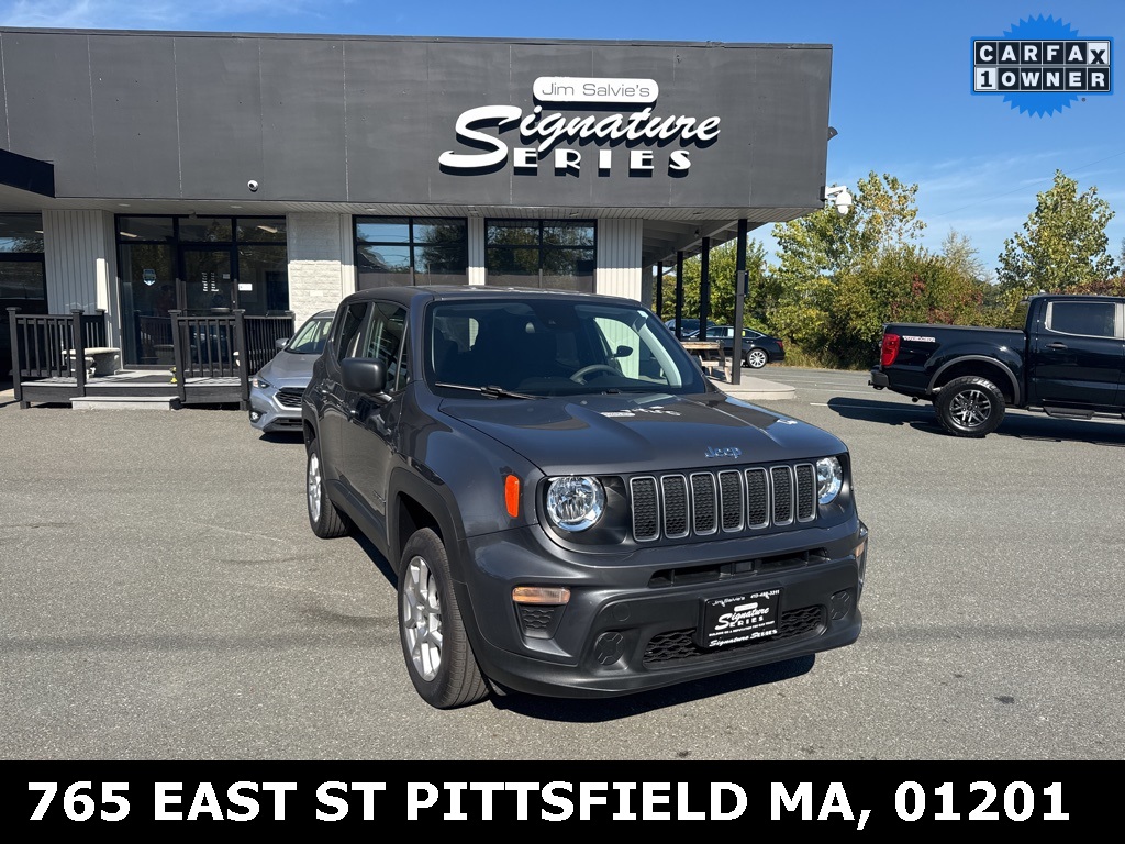 2023 Jeep Renegade Latitude's photo