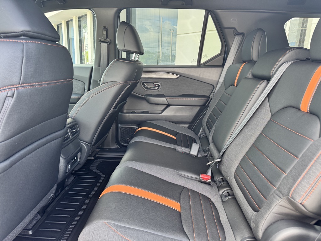 2026 Honda Passport TrailSport photo 3