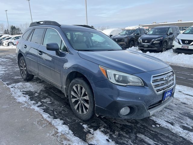 2015 Subaru Outback Limited's photo