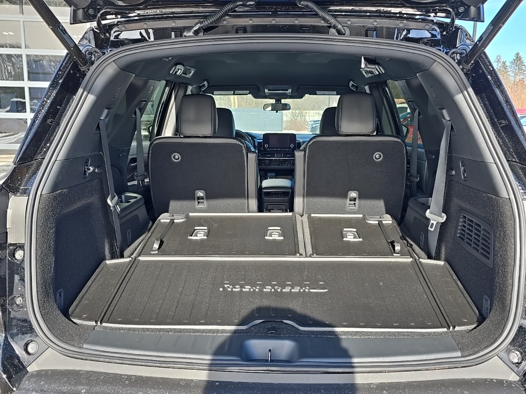 2025 Nissan Pathfinder Rock Creek photo 21
