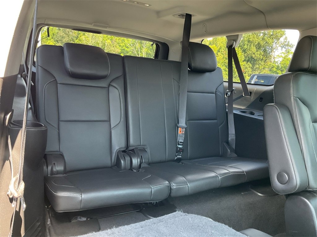 2018 Chevrolet Suburban LT photo 27