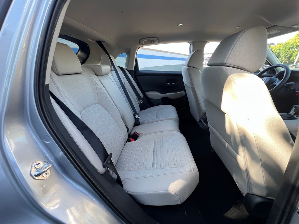 2026 Honda HR-V LX photo 18