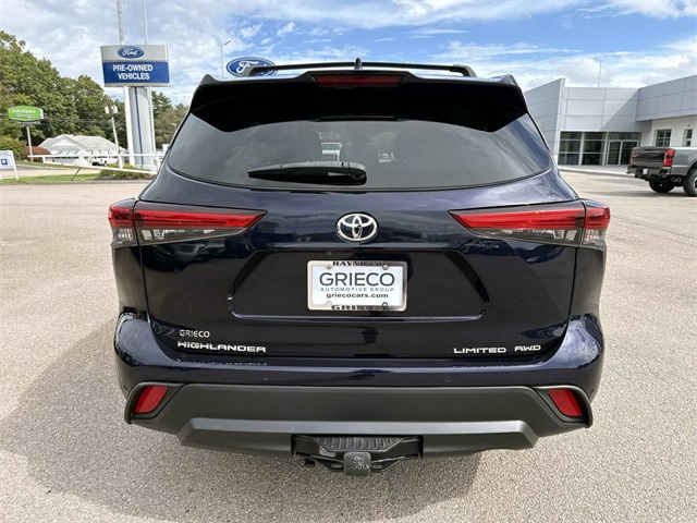2020 Toyota Highlander Limited photo 4