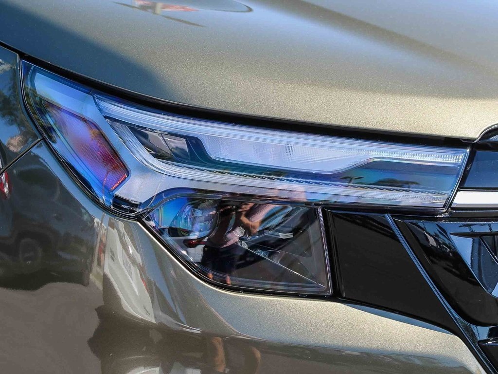 2025 Subaru Forester Touring photo 10