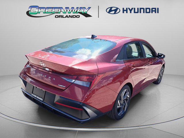 2025 Hyundai Elantra Limited photo 4