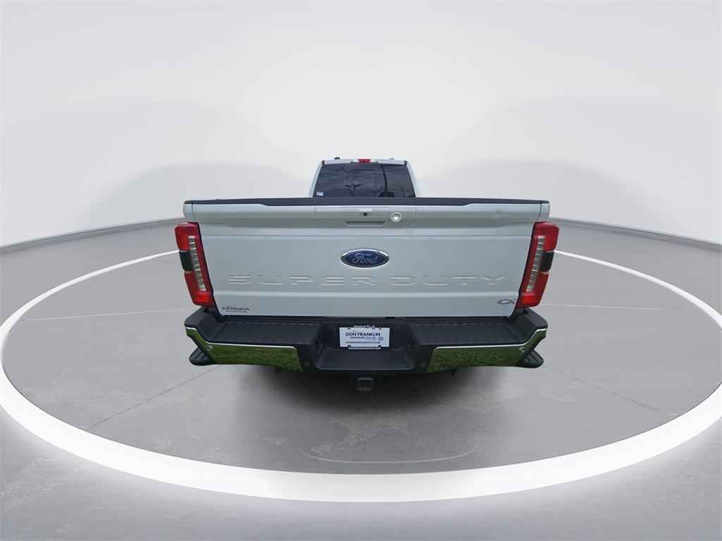 2025 Ford F-350 Lariat photo 7