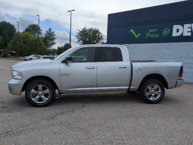 2018 Ram 1500 Big Horn photo 2