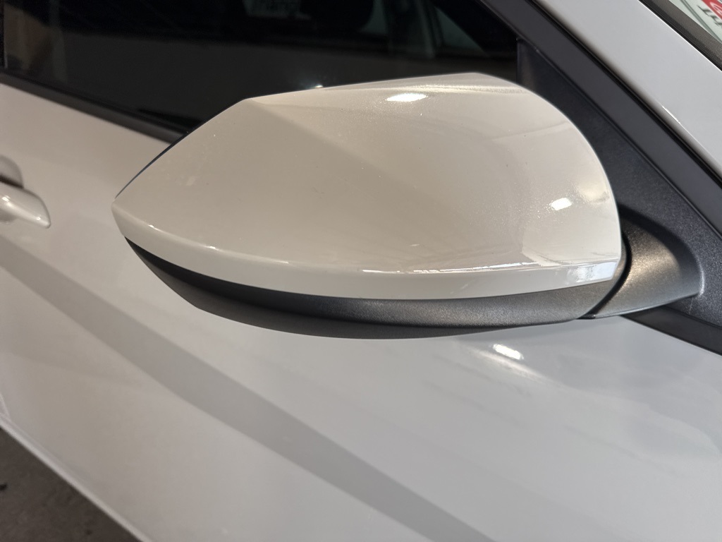 2025 Hyundai Elantra SE photo 8