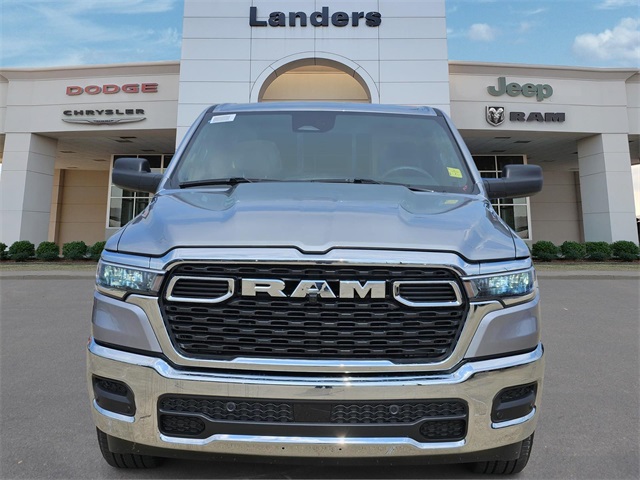 2025 Ram 1500 Tradesman photo 2