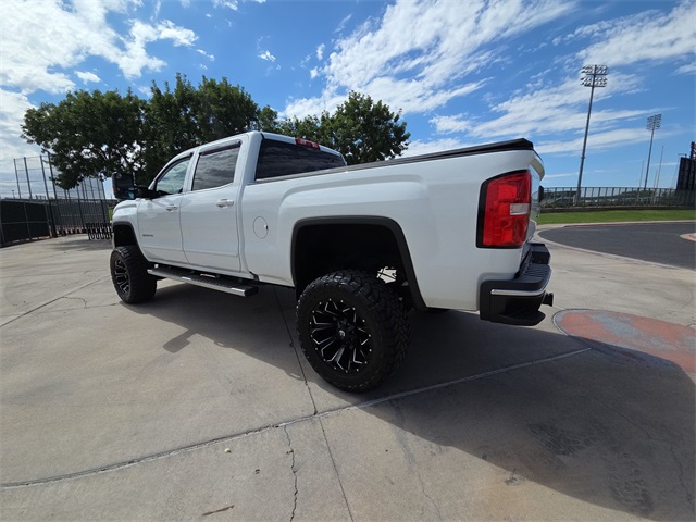 2019 Gmc Sierra HD SLE photo 4