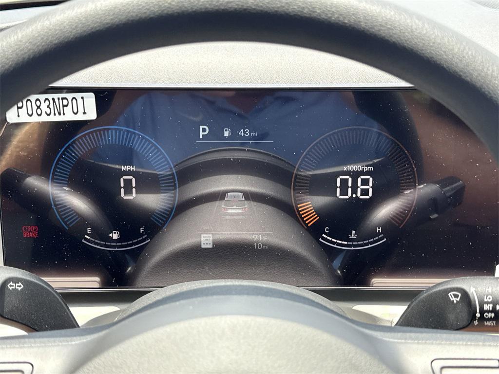 2025 Hyundai Tucson SE photo 17