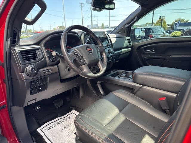 2021 Nissan Titan PRO-4X photo 14